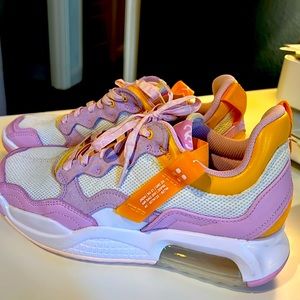 Jordan MA2 (GS) White/Artic Pink Youth 7 or Women’s 7.5